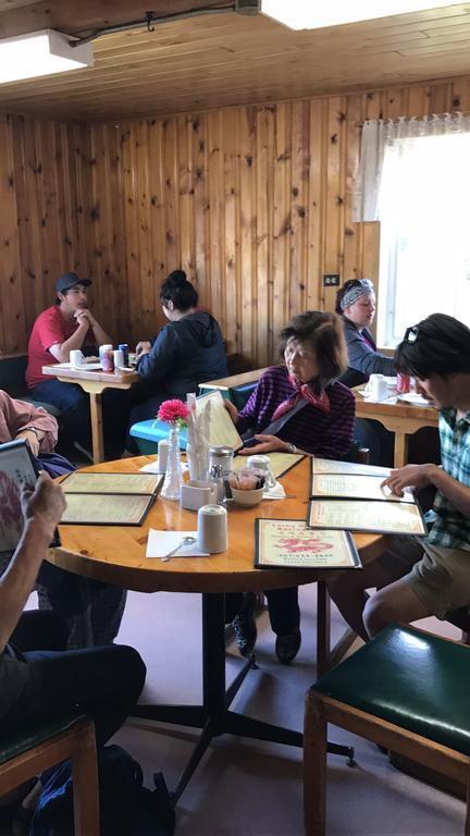 היינס ג'נקשן Glacier View Inn מראה חיצוני תמונה